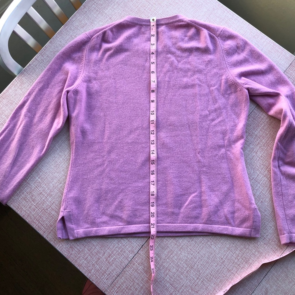 Banana Republic Cashmere Sweater - Picture 5 of 8
